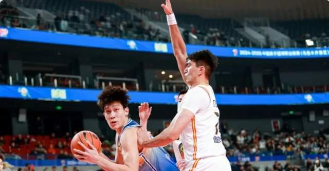 到鲁土布拉, bcAA, 各队都有大 到鲁土布拉, bcAA, 各队都有大